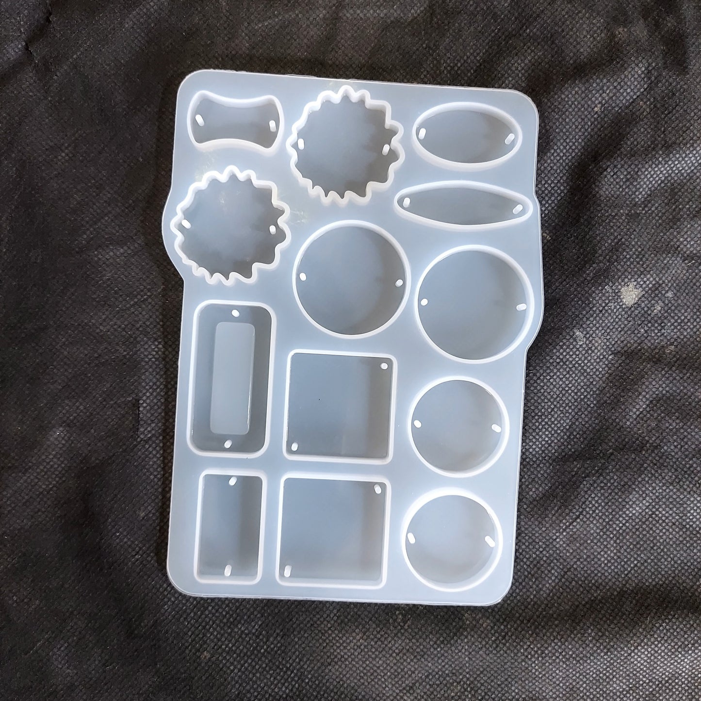 13 Cavity Silicone Rakhi Mould for Resin Art