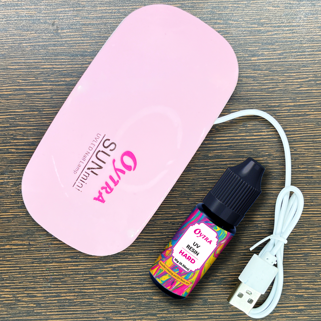 Oytra UV Resin Hard set with UV lamp ultra-clear glossy UV-curing resin ideal for jewelry cures in 5–10 minutes under any UV light