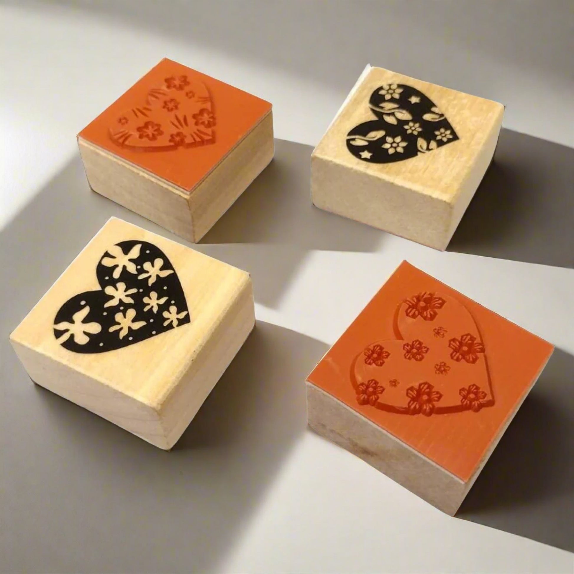 4 Piece/Set Wooden Heart Block Rubber Stamps - Oytra