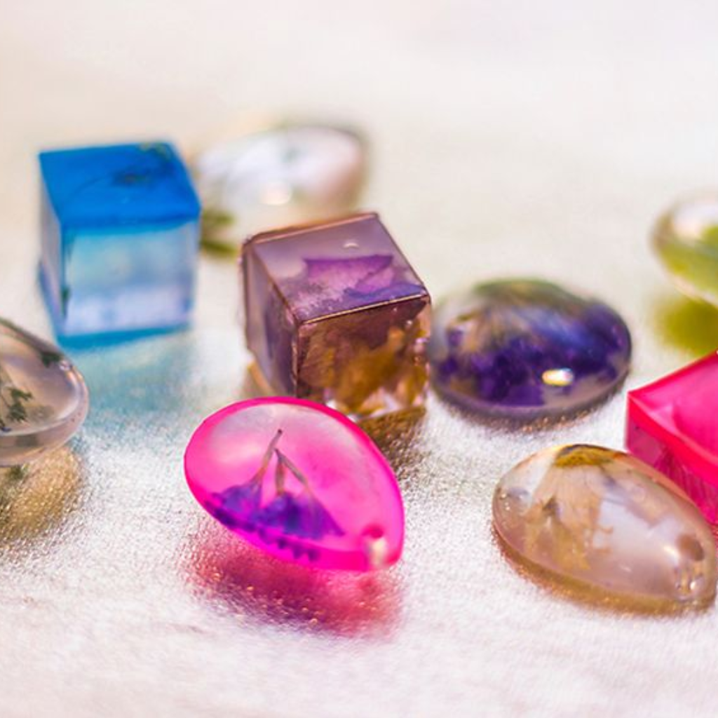 Soft UV Resin (10g) and Hard UV Resin (25g) Combo