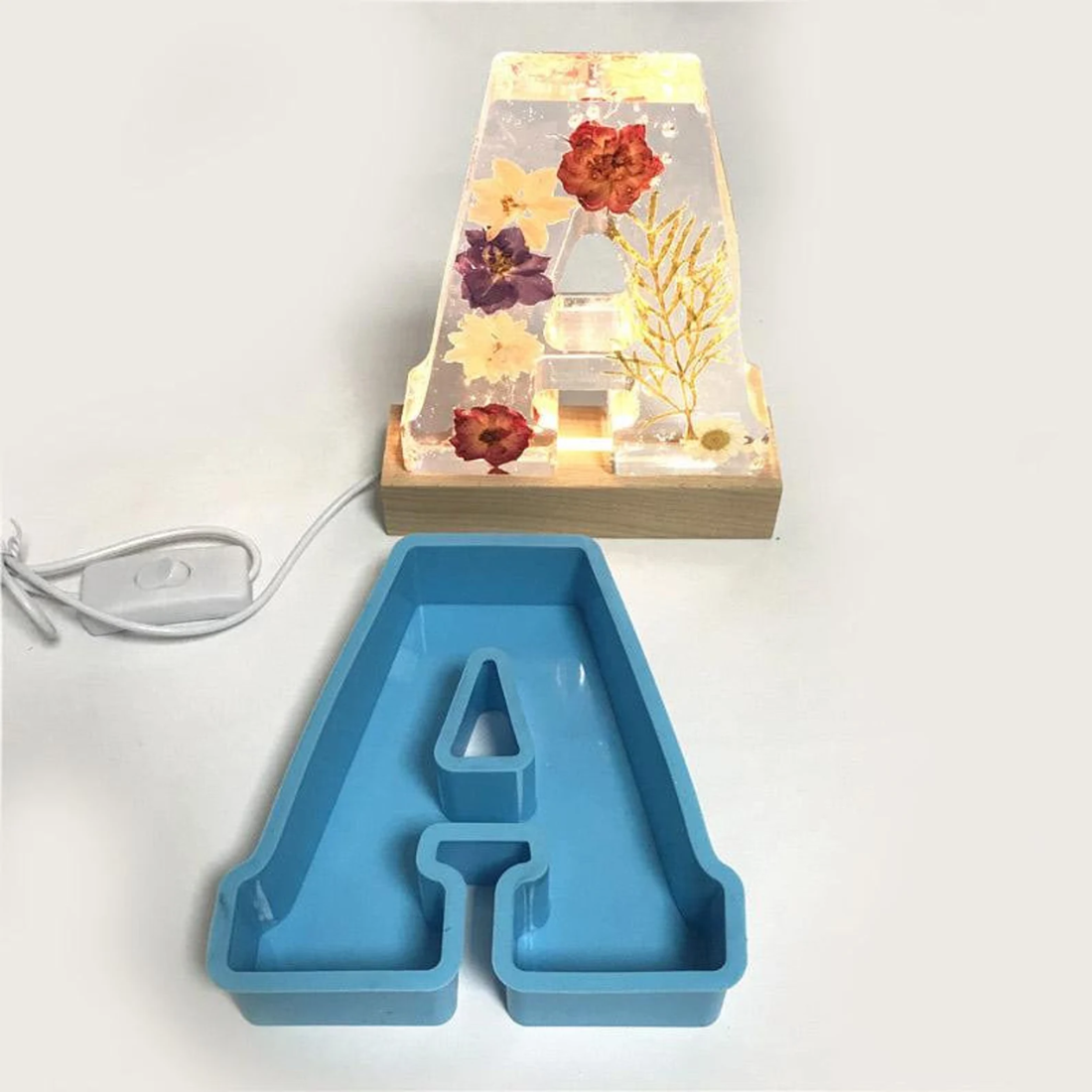 26 Piece 6-Inch Alphabet & Symbol Resin Mould Set